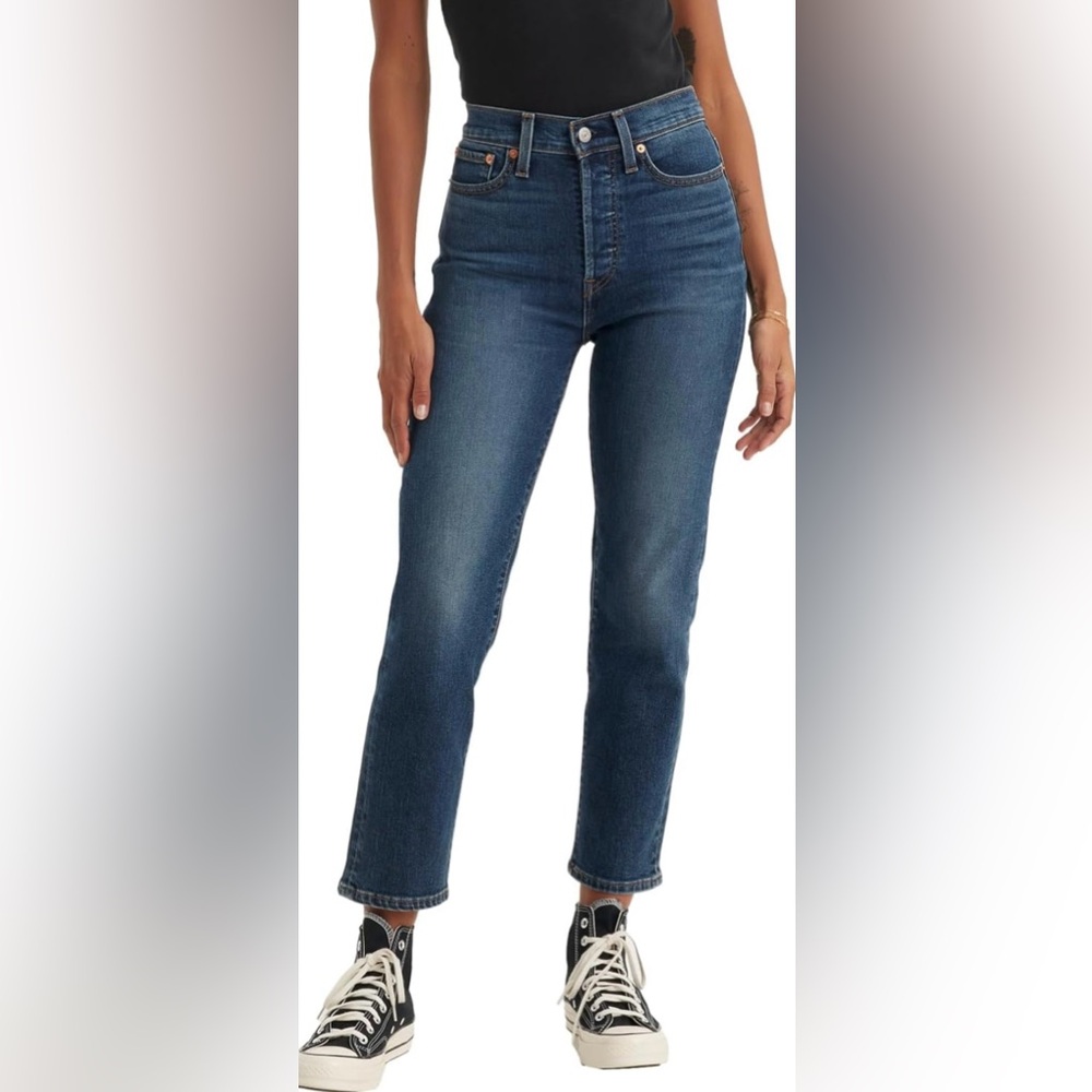 Levi's Wedgie Straight Leg Jeans Classic Denim With Button Fly